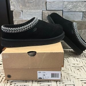 NEW - UGG Tasman Slipper